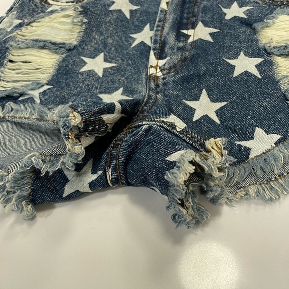 Americana Star Jean Shorts Freestyle Denim fray 1 Distressed Y2K 00s July Casual - Picture 6 of 13